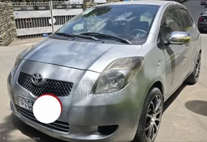 Toyota Yaris 2005 Silver