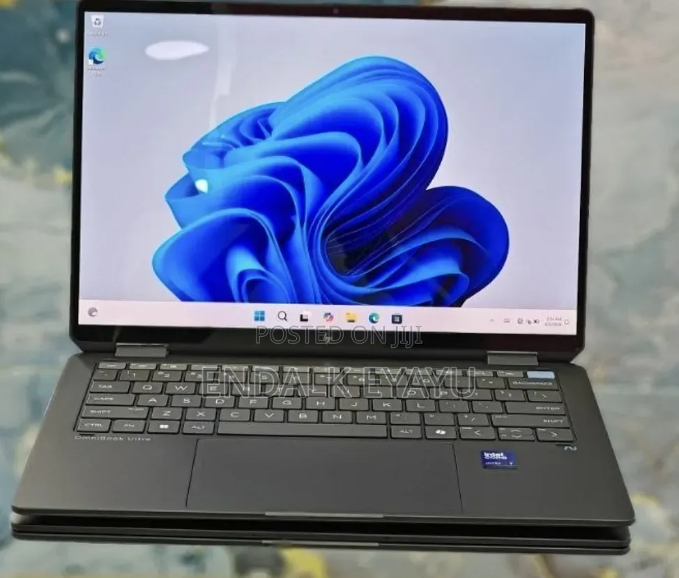 New Laptop HP OmniBook Ultra Flip 14" 16GB Intel Core Ultra 7 SSD 1T