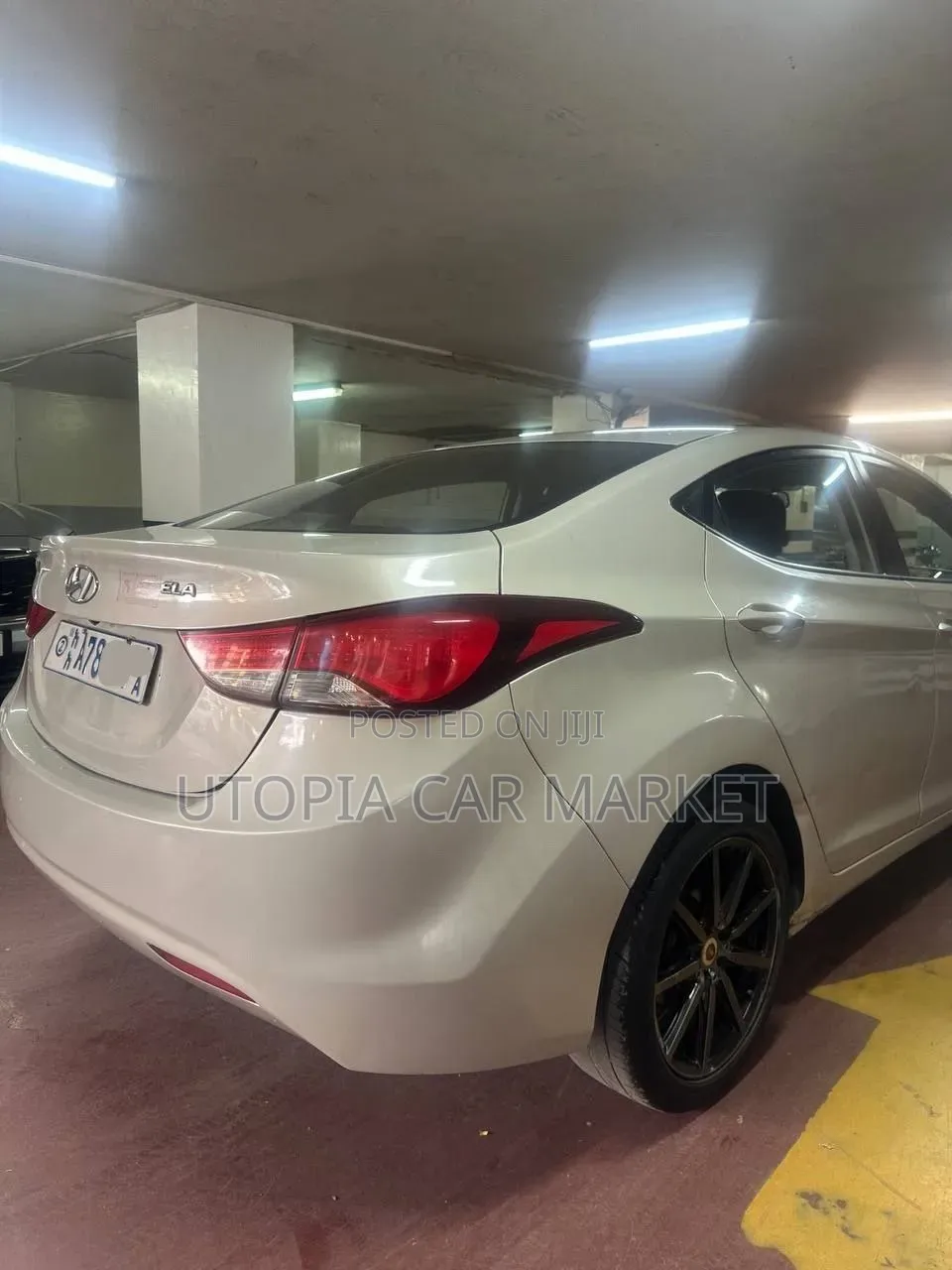 Hyundai Elantra 2013