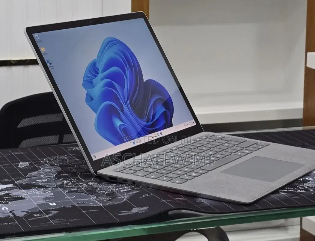 New Laptop Microsoft Surface Laptop 4 16GB Intel Core i5 SSD 512GB