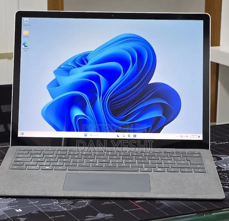 New Laptop Microsoft Surface Laptop 4 16GB Intel Core i5 SSD 512GB