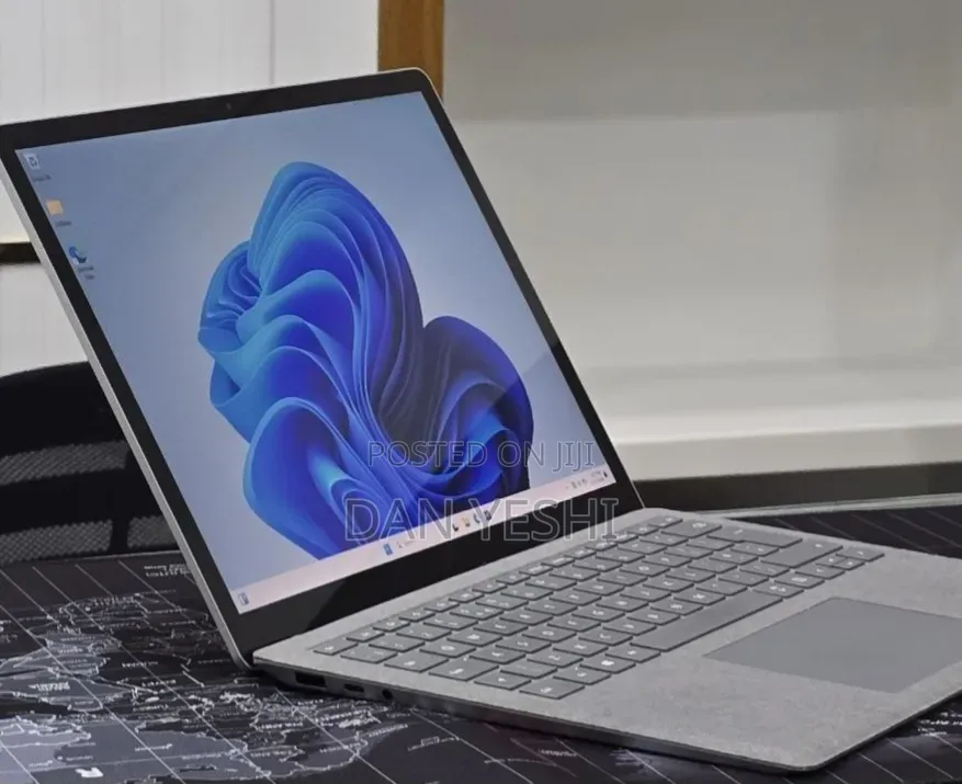 New Laptop Microsoft Surface Laptop 4 16GB Intel Core i5 SSD 512GB