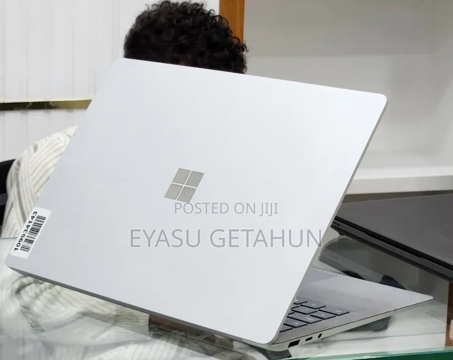 New Laptop Microsoft Surface Laptop 3 16GB Intel Core i7 SSD 256GB