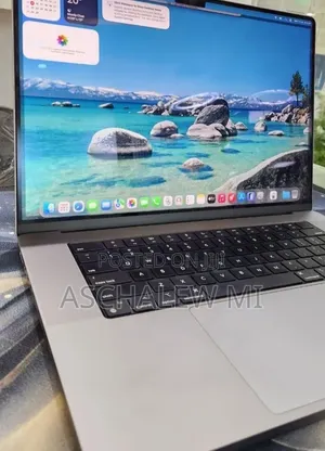 New Laptop Apple MacBook Pro 2021 M1 16GB Apple M1 Pro SSD 1T