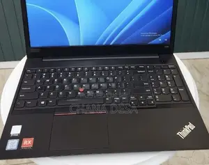 New Laptop Lenovo 8GB Intel Core i5 SSD 256GB