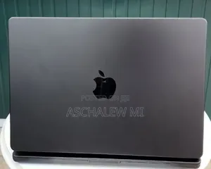 New Laptop Apple MacBook Pro 2023 M3 Pro 18GB Apple M3 Pro SSD 512GB