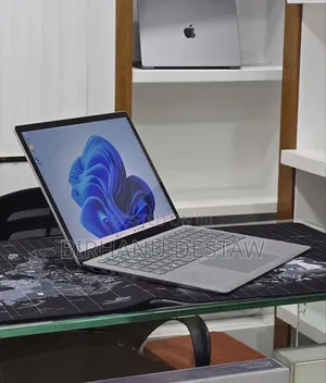 New Laptop Microsoft Surface Laptop 4 16GB Intel Core i5 SSD 512GB