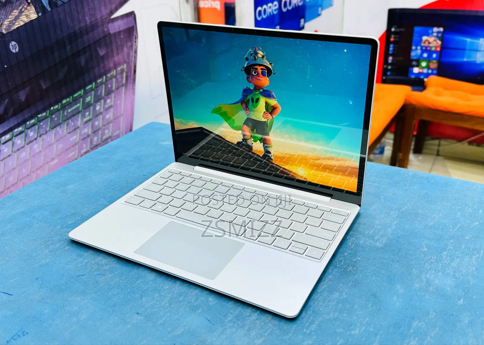 New Laptop Microsoft Surface 8GB Intel Core i5 SSD 256GB