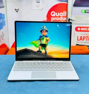 New Laptop Microsoft Surface 8GB Intel Core i5 SSD 256GB