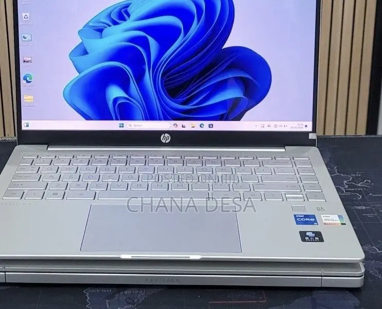 New Laptop HP 16GB Intel Core i5 SSD 512GB