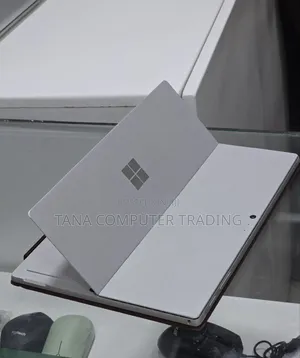 New Laptop Microsoft Surface Pro 6 8GB Intel Core i5 SSD 128GB