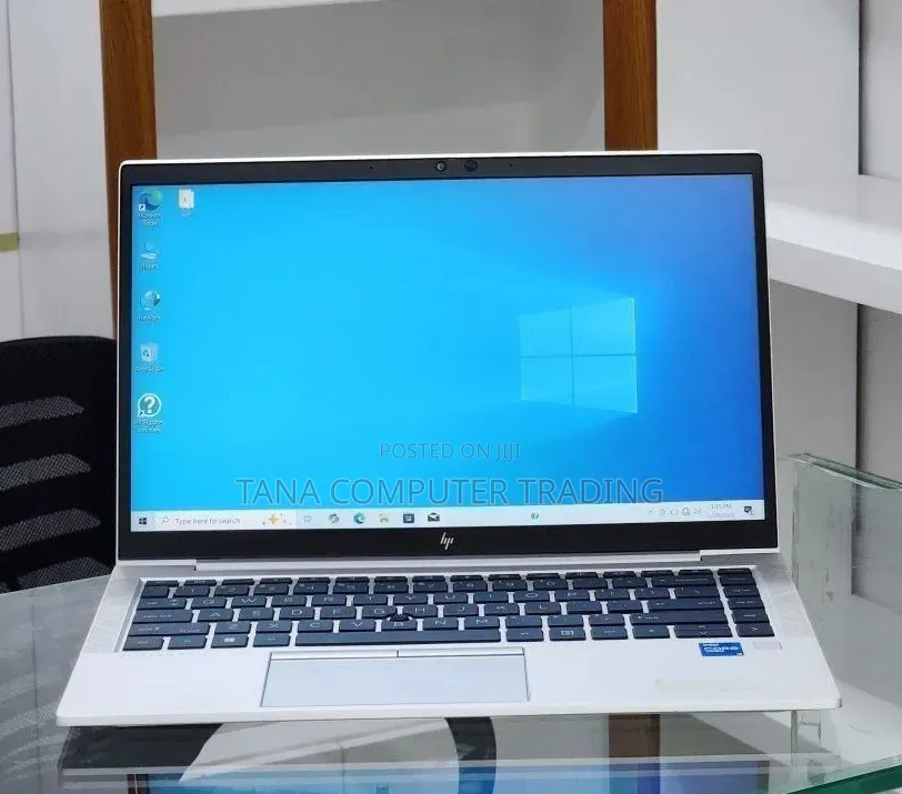 New Laptop HP EliteBook 840 8GB Intel Core i5 SSD 512GB