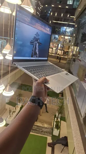 New Laptop HP Pavilion 15 16GB Intel Core i7 SSD 1T