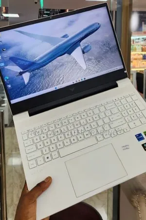 New Laptop HP Victus 15 16GB Intel Core i7 SSD 512GB