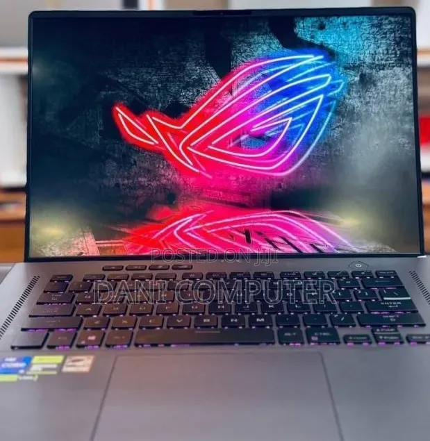New Laptop Asus ROG Zephyrus G15 16GB Intel Core i9 SSD 1T