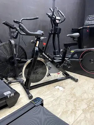 አዲስ የገቡ ለቤት የሚሆኑ Reebok Sprint Exercise Bikes