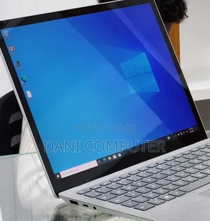 New Laptop Microsoft Surface 16GB Intel Core i7 SSD 256GB