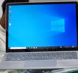 New Laptop Microsoft Surface 16GB Intel Core i7 SSD 256GB