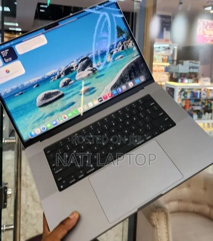 New Laptop Apple MacBook Pro 2021 M1 16GB Apple M1 Pro SSD 1T