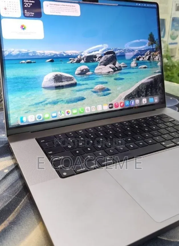New Laptop Apple MacBook 16GB SSD 1T