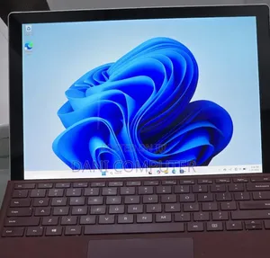 New Laptop Microsoft Surface Pro 6 8GB Intel Core i5 SSD 128GB