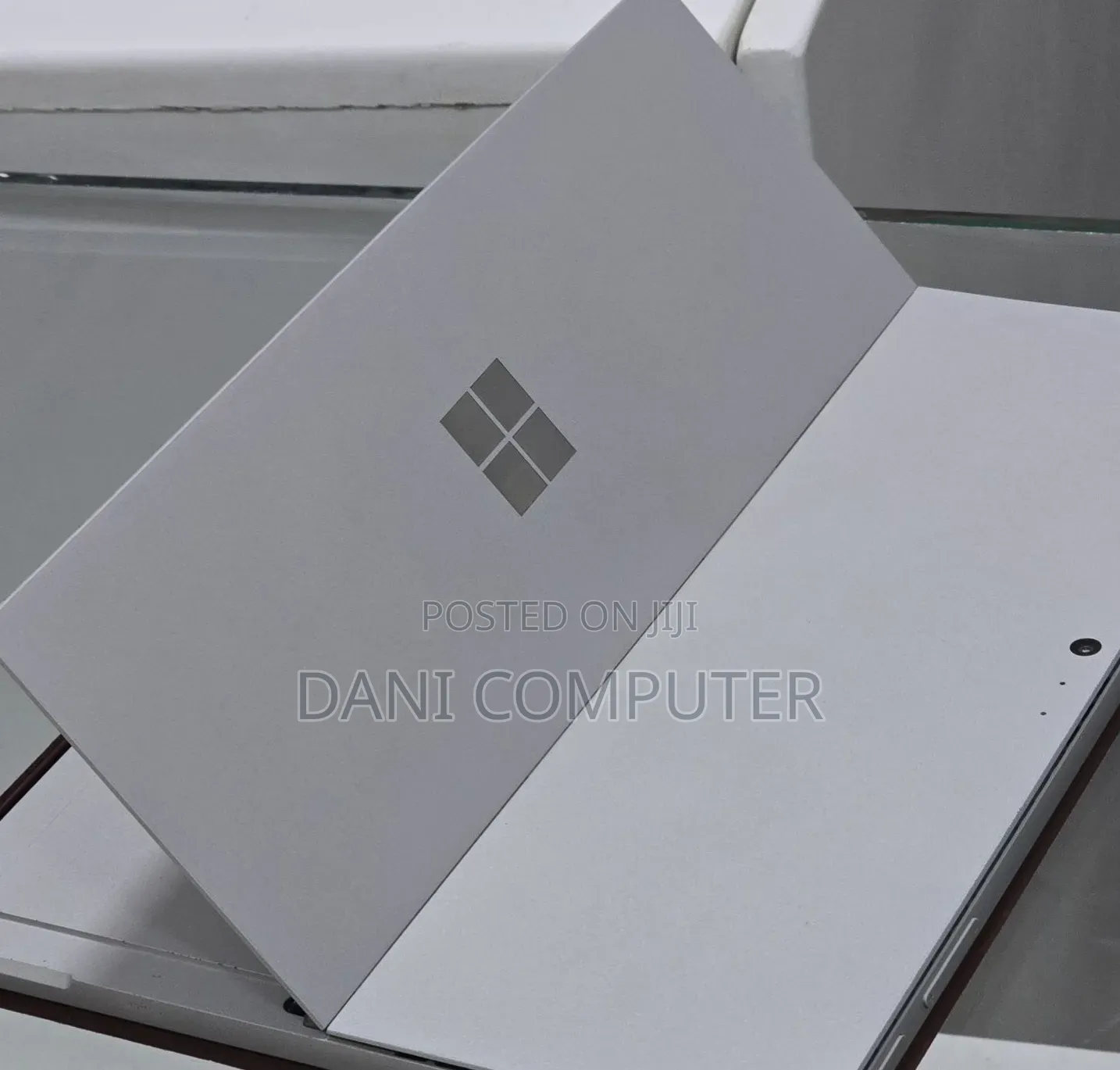 New Laptop Microsoft Surface Pro 6 8GB Intel Core i5 SSD 128GB
