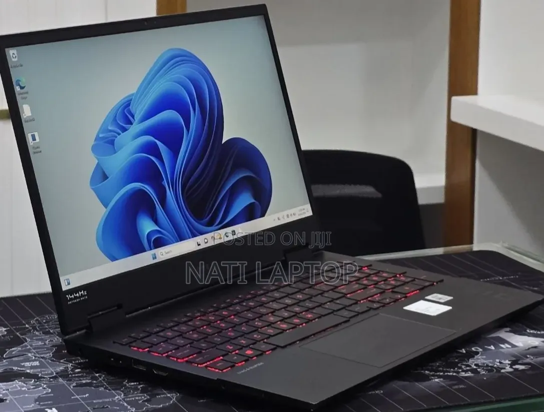 New Laptop HP Omen 15 16GB Intel Core i7 SSD 512GB