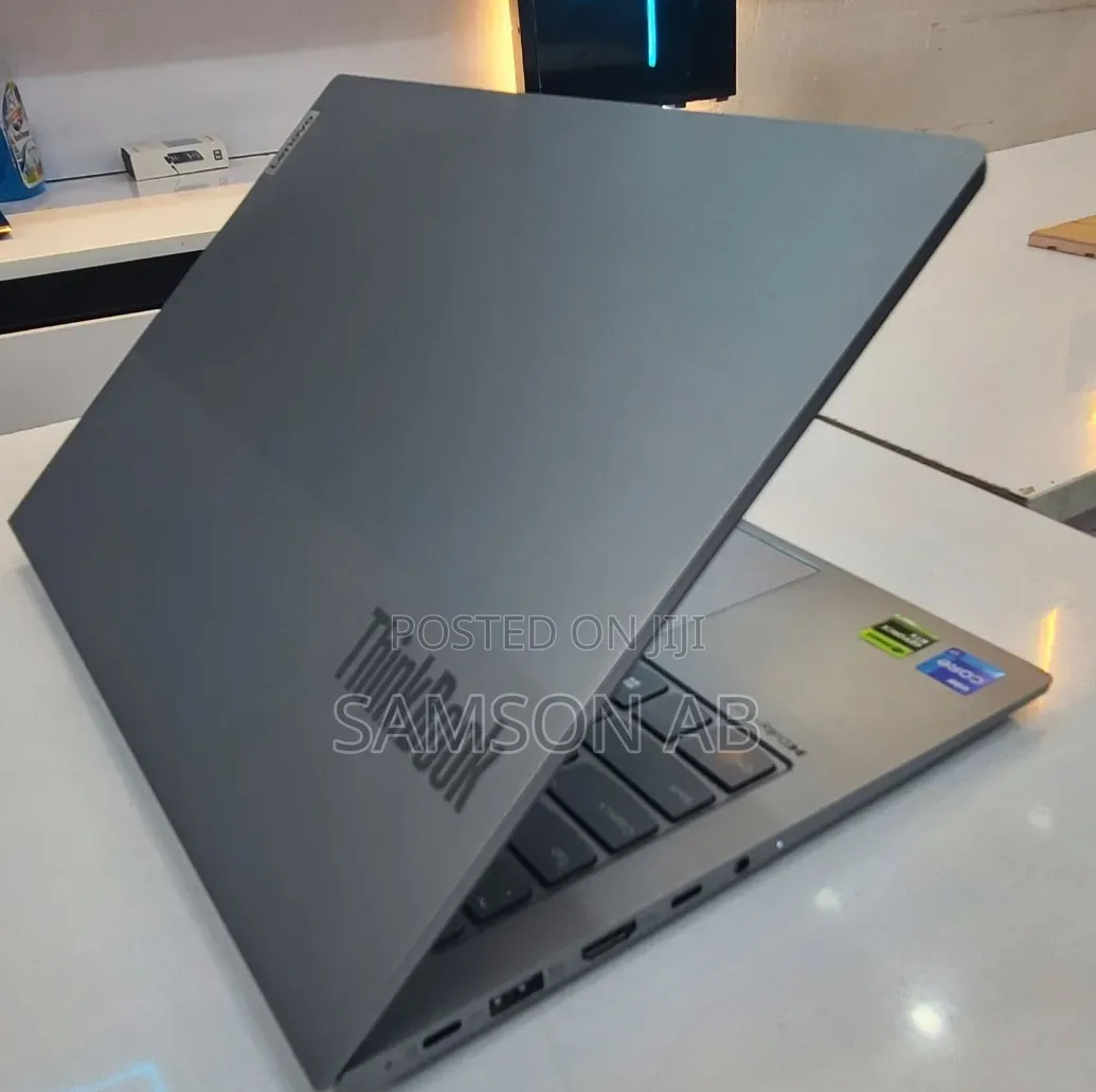 New Laptop Lenovo Thinkbook 14 16GB Intel Core i7 SSD 512GB