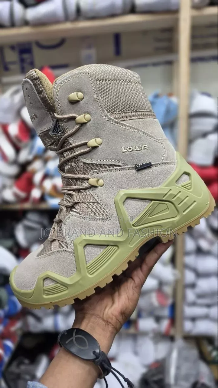 Lowa High Quality Shoes