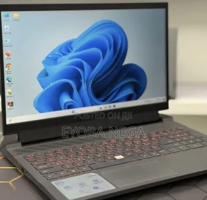 New Laptop Dell G15 5511 16GB Intel Core i7 SSD 512GB