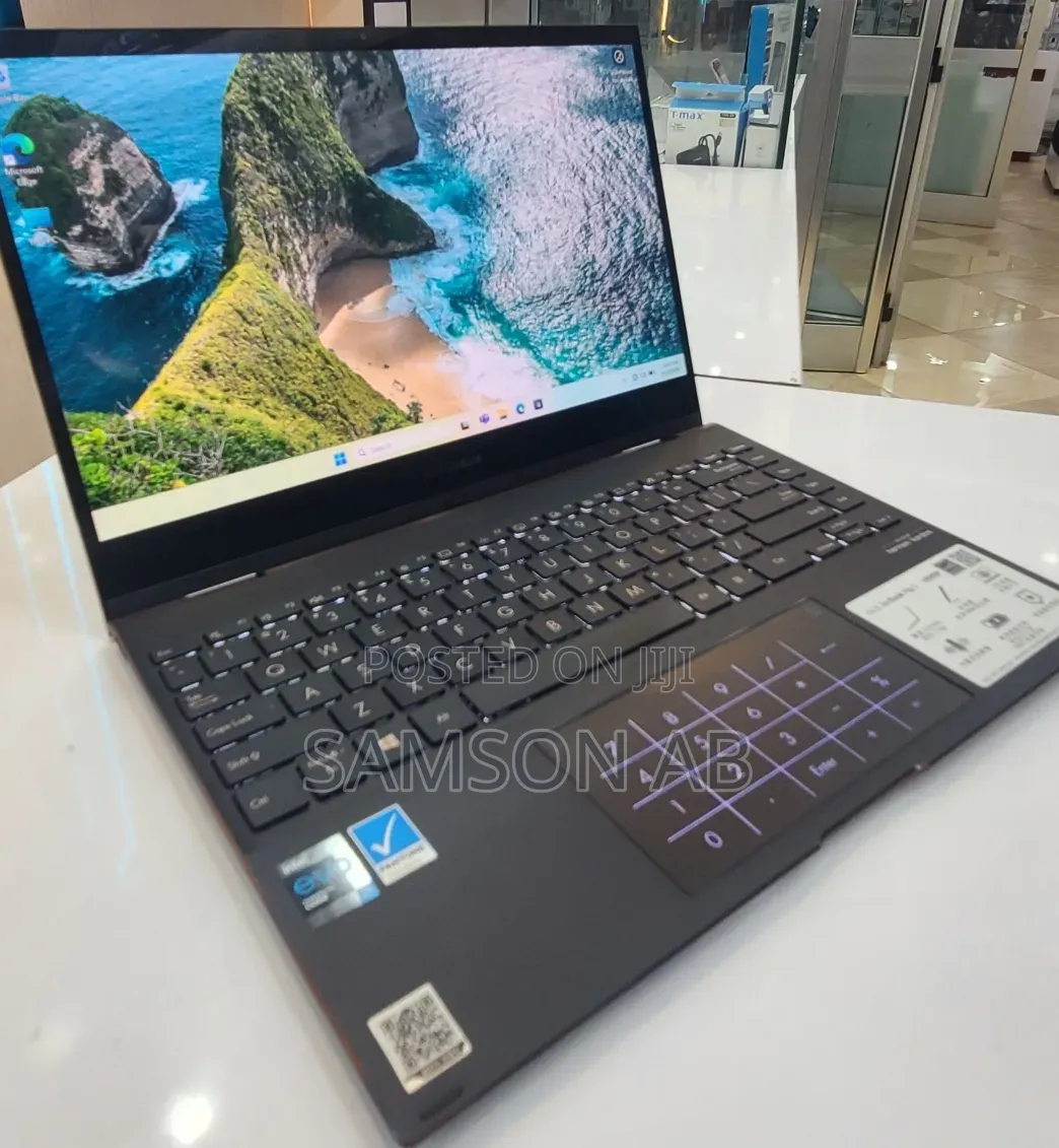 New Laptop Asus ZenBook Flip 14 UX461UA 16GB Intel Core i7 SSD 512GB