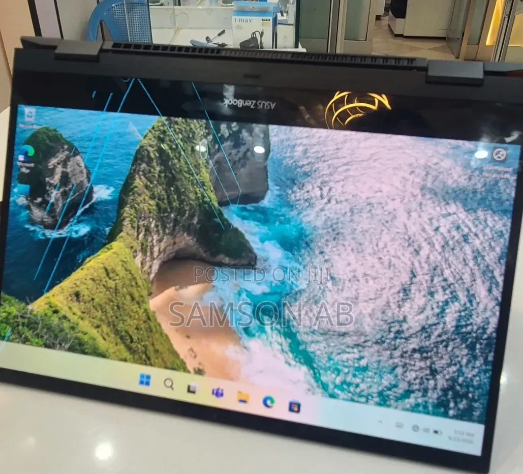 New Laptop Asus ZenBook Flip 14 UX461UA 16GB Intel Core i7 SSD 512GB