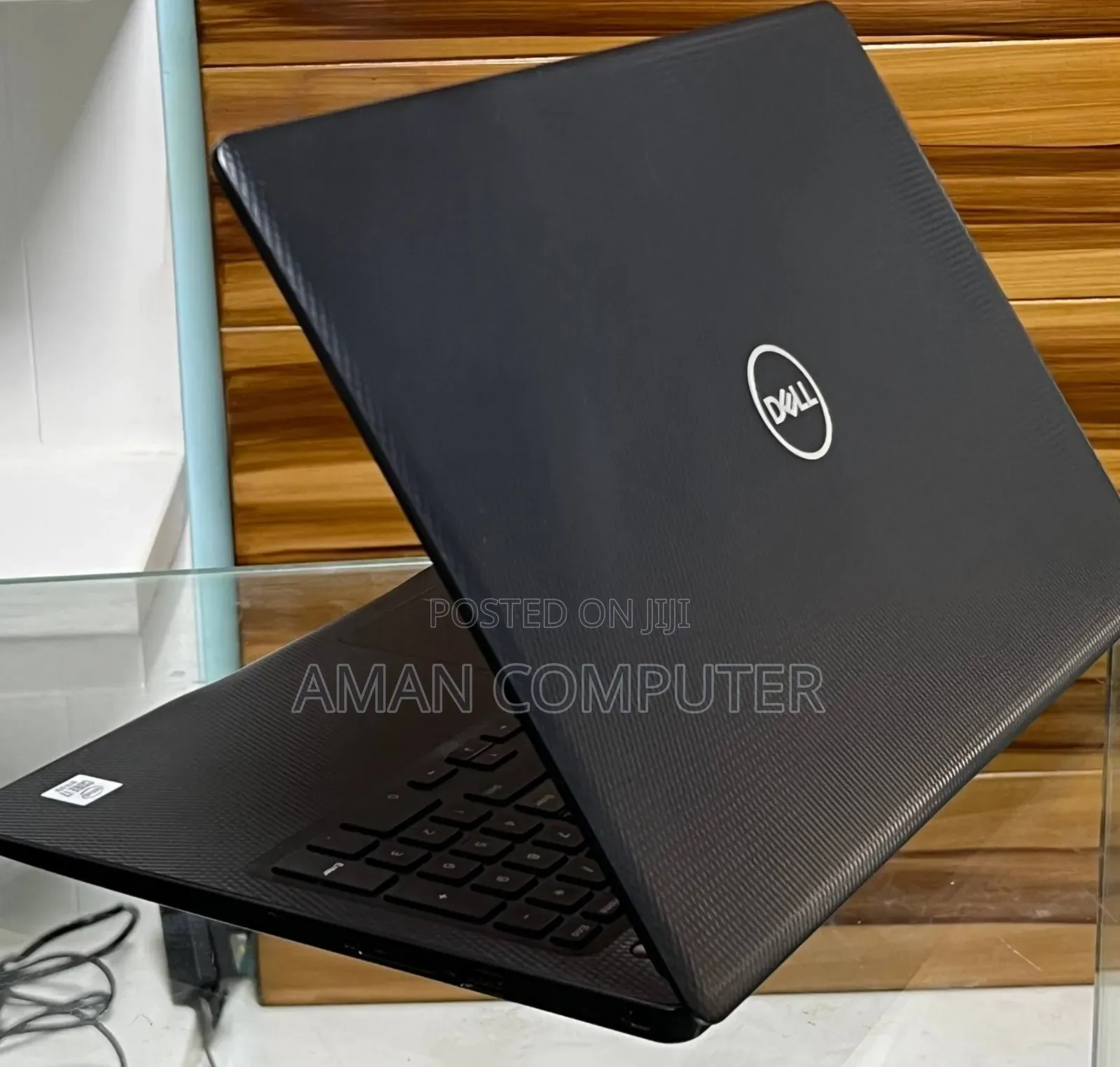 New Laptop Dell Inspiron 15 8GB Intel Core i7 SSD 256GB