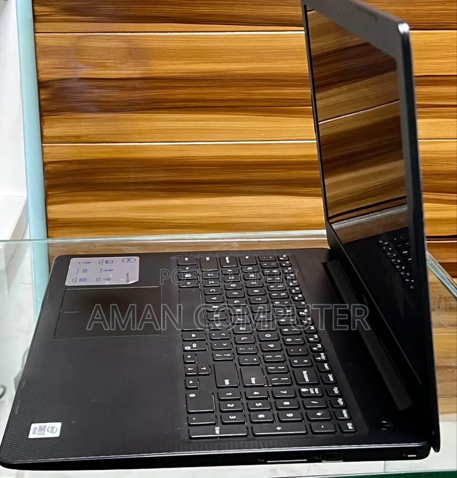 New Laptop Dell Inspiron 15 8GB Intel Core i7 SSD 256GB