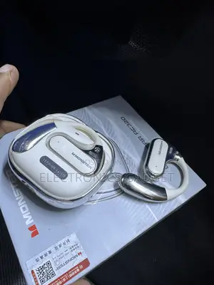 Wireless Earbuds | Monster Open Ear Ac320
