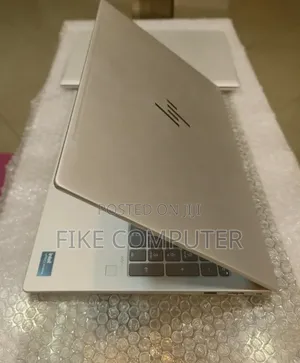 New Laptop HP EliteBook 640 G11 16GB Intel Core Ultra 7 SSD 512GB