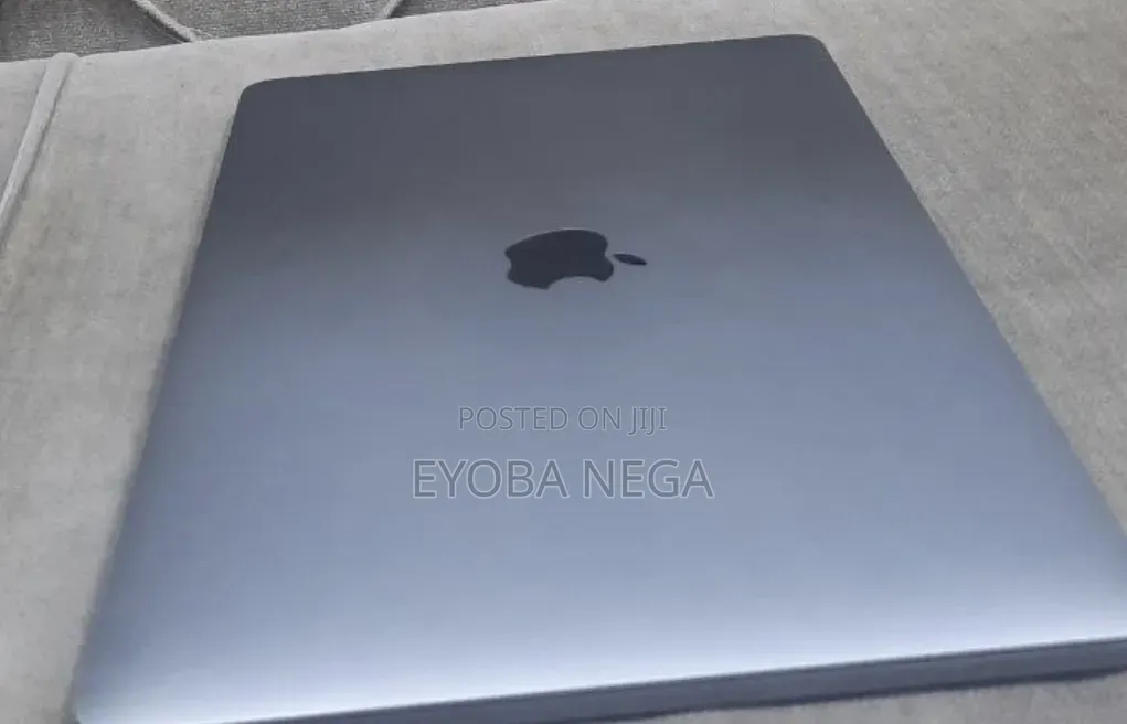 Laptop Apple MacBook Pro 2017 16GB Intel Core i5 SSD 512GB