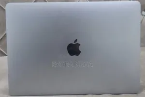 Laptop Apple MacBook Pro 2017 16GB Intel Core i5 SSD 512GB