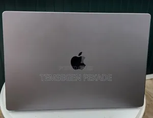 New Laptop Apple MacBook Pro 2021 M1 16GB Apple M1 Pro SSD 1T