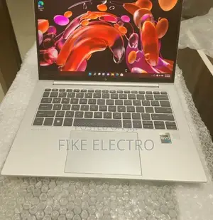 New Laptop HP EliteBook 840 G9 16GB Intel Core i7 SSD 512GB