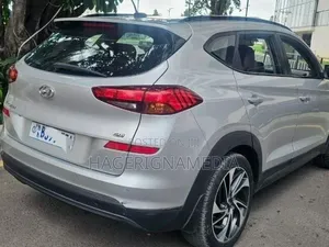 Hyundai Tucson 2020 Silver