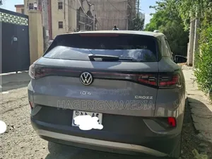Volkswagen ID.4 2023 Silver
