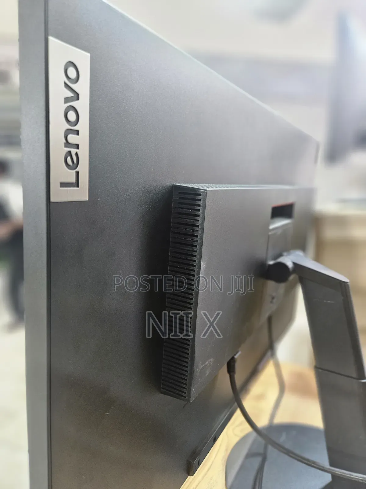 Lenovo Think Vision 32 inches Monitor