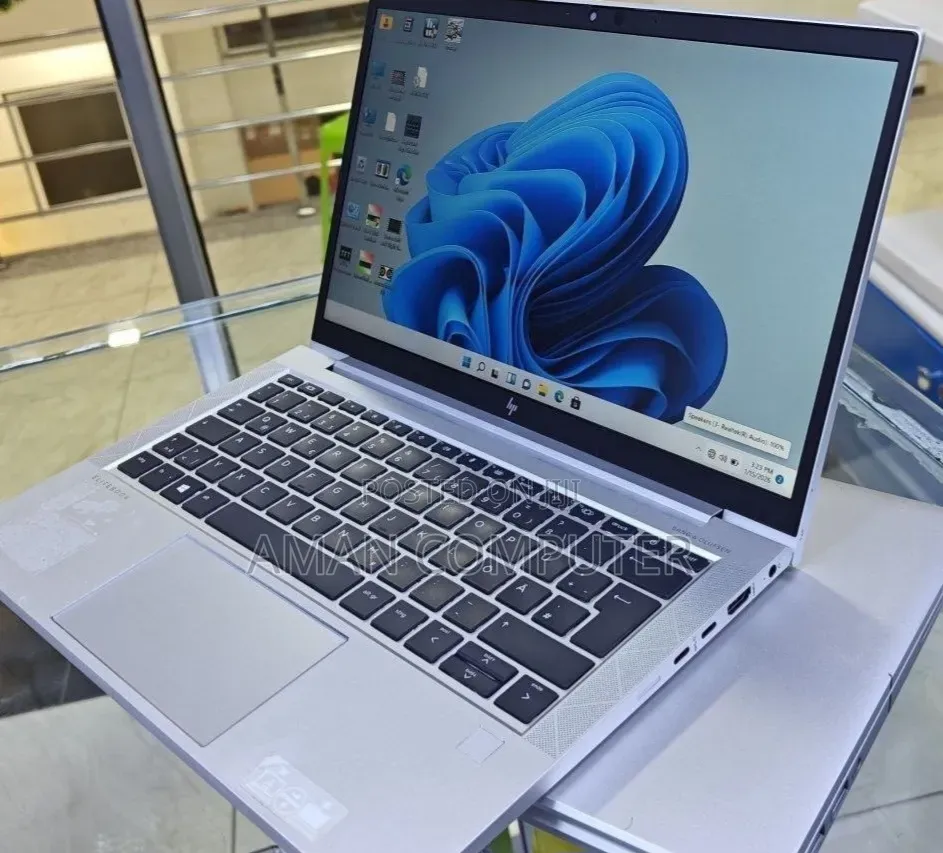 New Laptop HP EliteBook 830 G7 8GB Intel Core i7 SSD 512GB