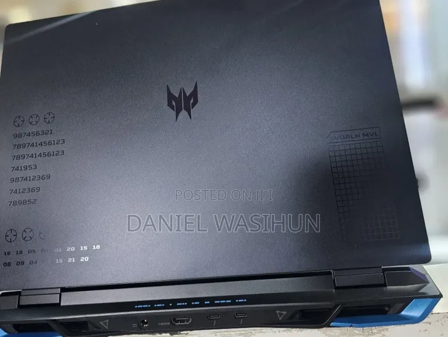 New Laptop Acer Predator Helios 300 16GB Intel Core i9 SSD 1T