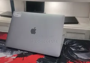 New Laptop Apple MacBook 16GB SSD 256GB