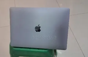 New Laptop Apple MacBook 16GB SSD 256GB