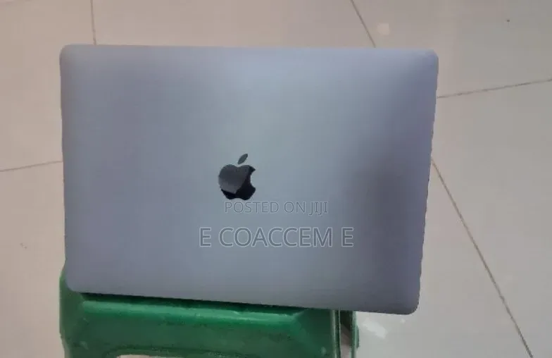New Laptop Apple MacBook 16GB SSD 256GB