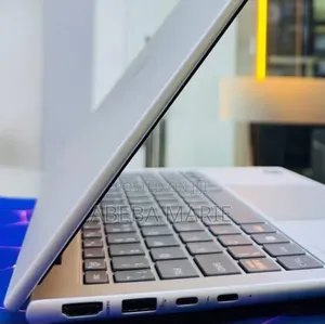 New Laptop HP EliteBook 640 G11 16GB Intel Core Ultra 7 SSD 512GB