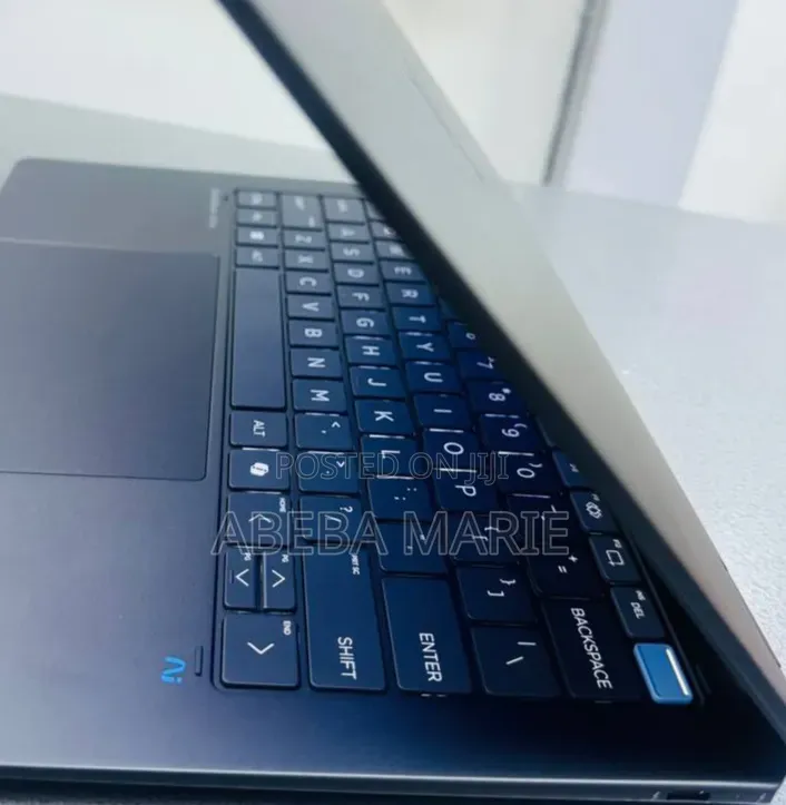 New Laptop HP OmniBook Ultra Flip 14" 16GB Intel Core Ultra 7 SSD 1T